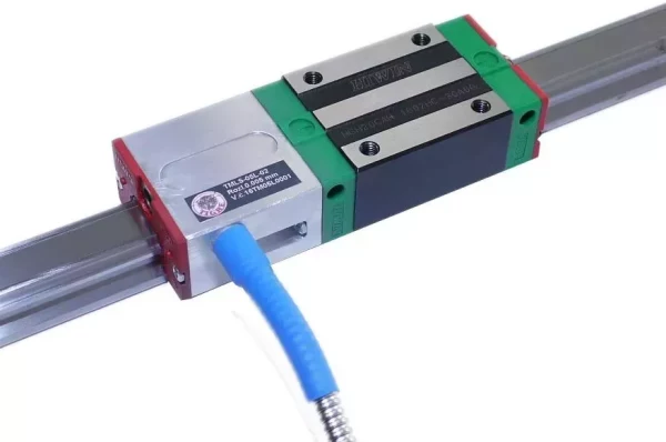 Magnetische Sensoren TMLS-0xL-02 (in der Linearführung eingebaut)